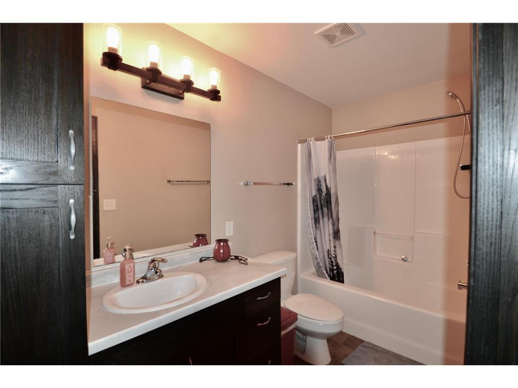 4823 50th Avenue S Fargo ND 58104 7096854 image21