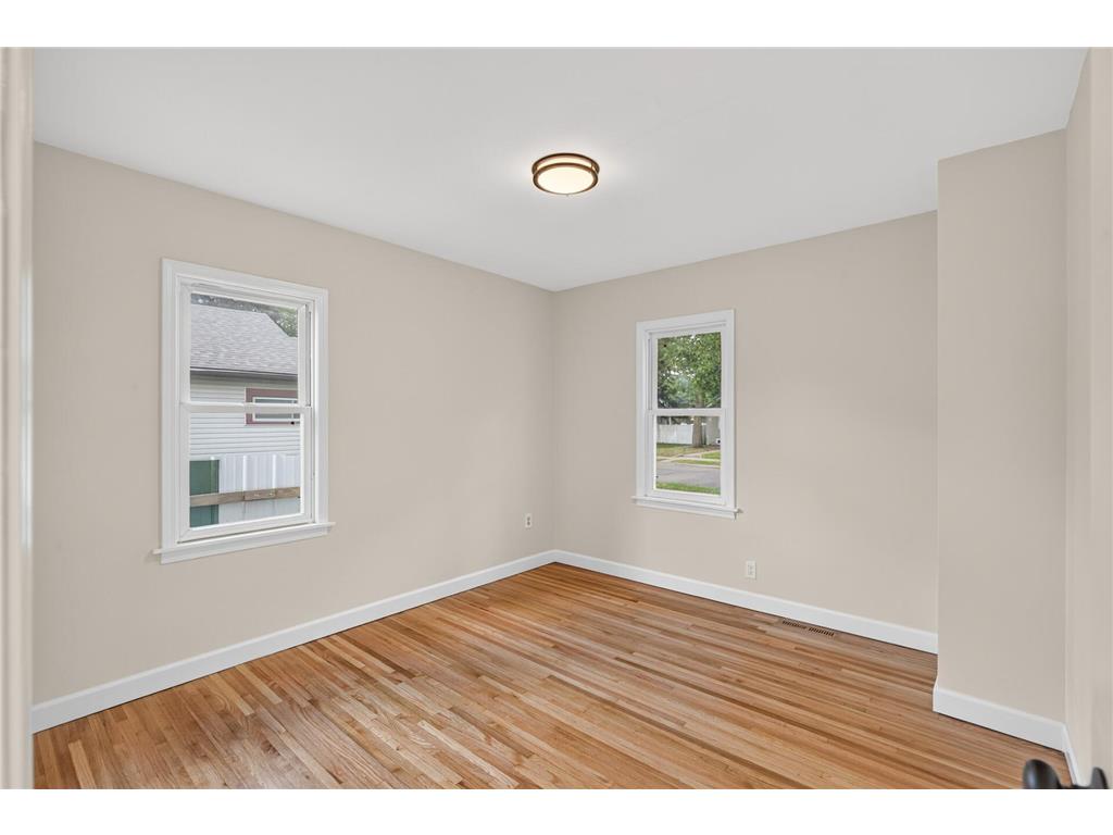 4823 Girard Avenue N Minneapolis MN 55430 7098516 image7
