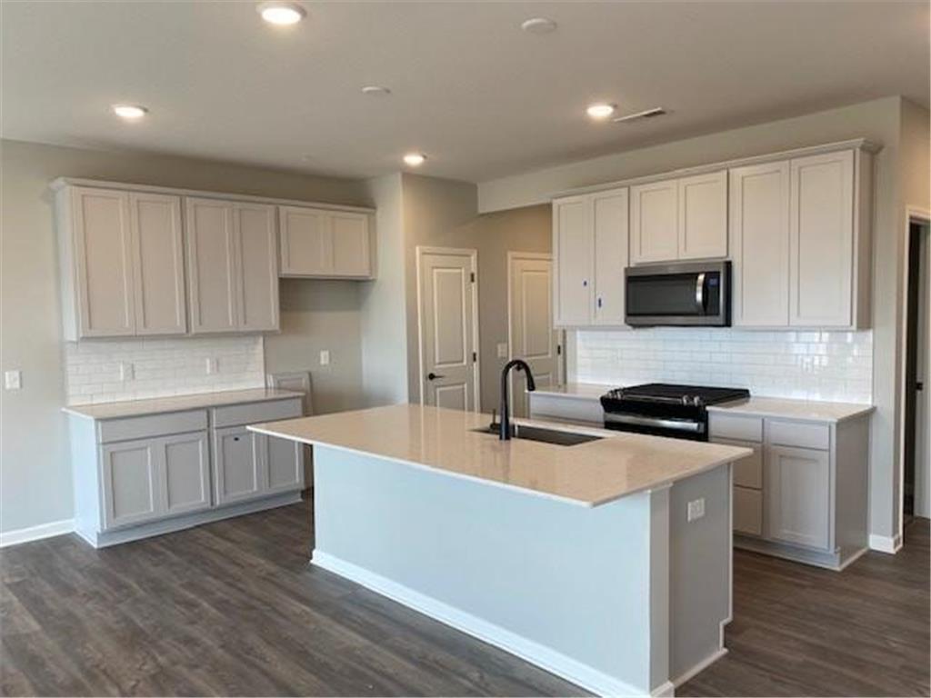 4824 AirLake Drive Woodbury MN 55129 6469595 image1