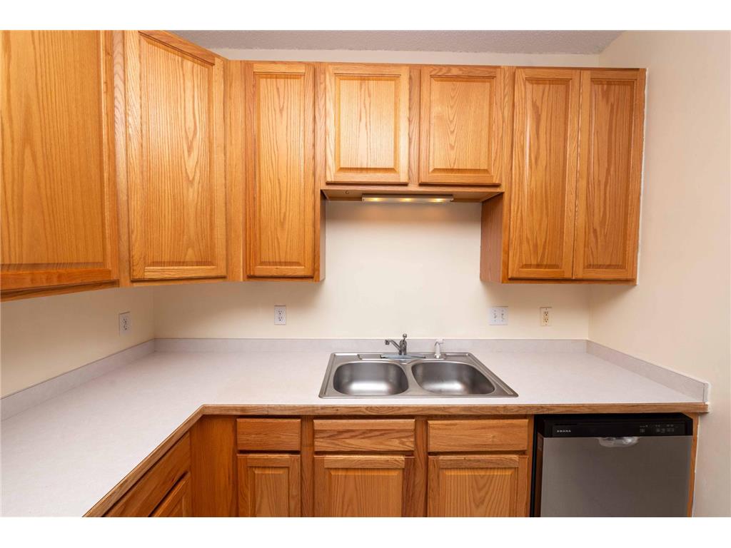 4824 E 53rd Street #322 Minneapolis MN 55417 6818660 image15