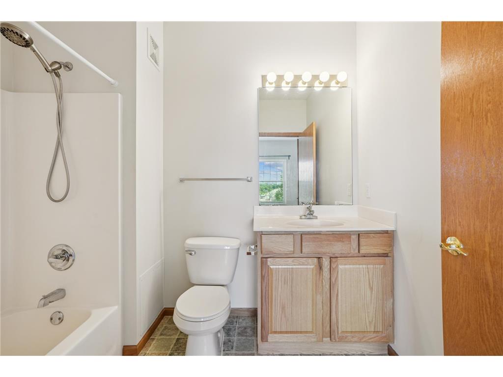 4824 E 53rd Street #422 Minneapolis MN 55417 6749638 image24