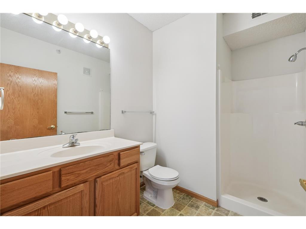4824 E 53rd Street #422 Minneapolis MN 55417 7018699 image26