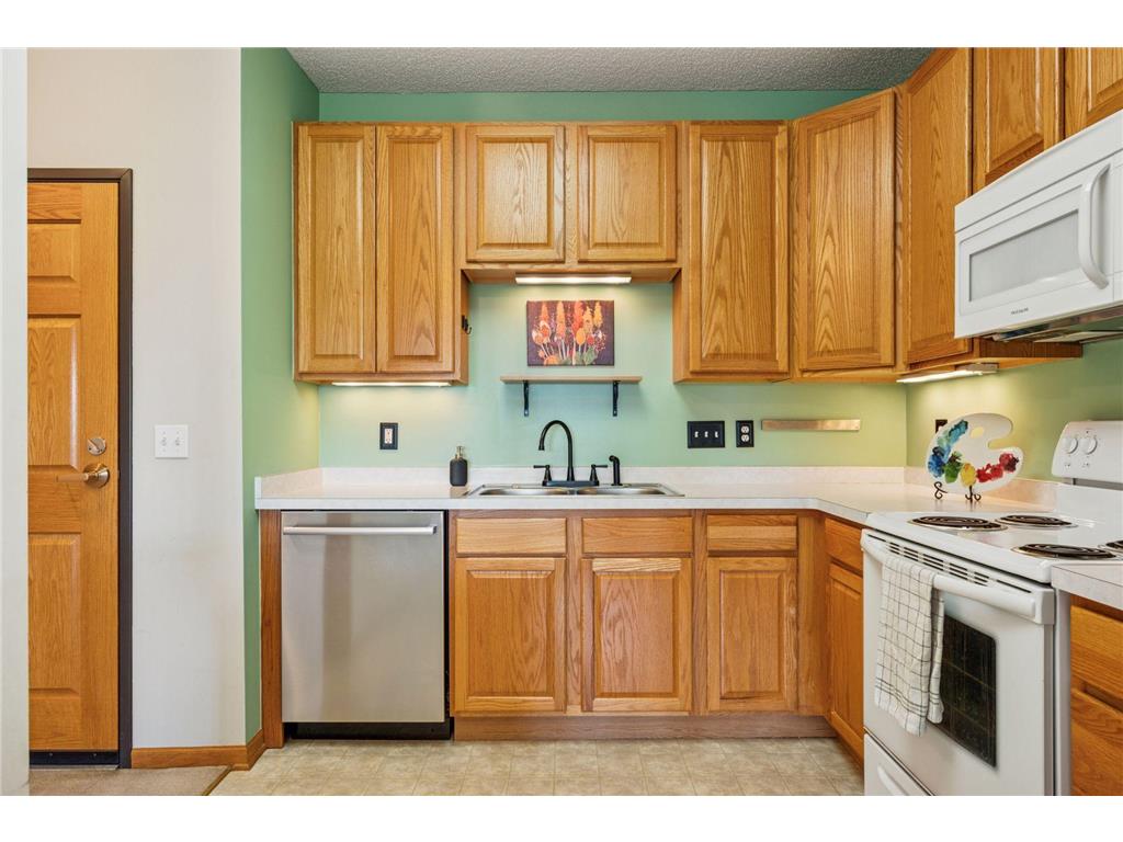 4824 E 53rd Street #501 Minneapolis MN 55417 6823938 image5