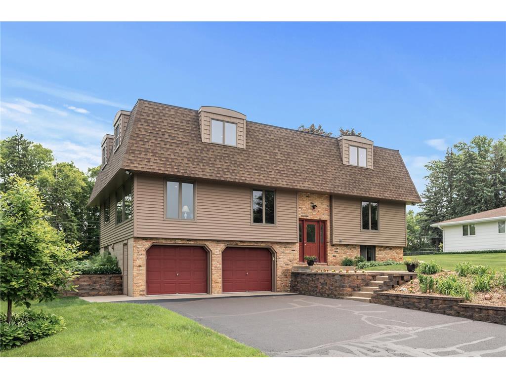 4824 Eriks Boulevard Eagan MN 55122 6719290 image1