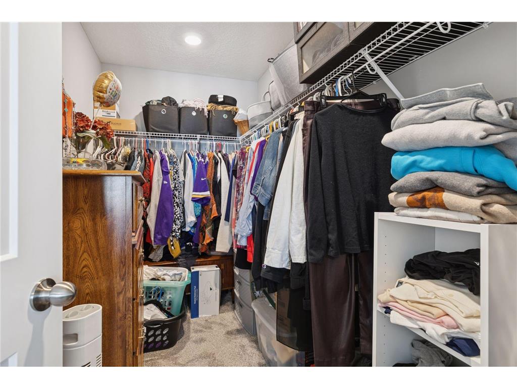 4824 Martingale Drive Woodbury MN 55129 7002961 image26