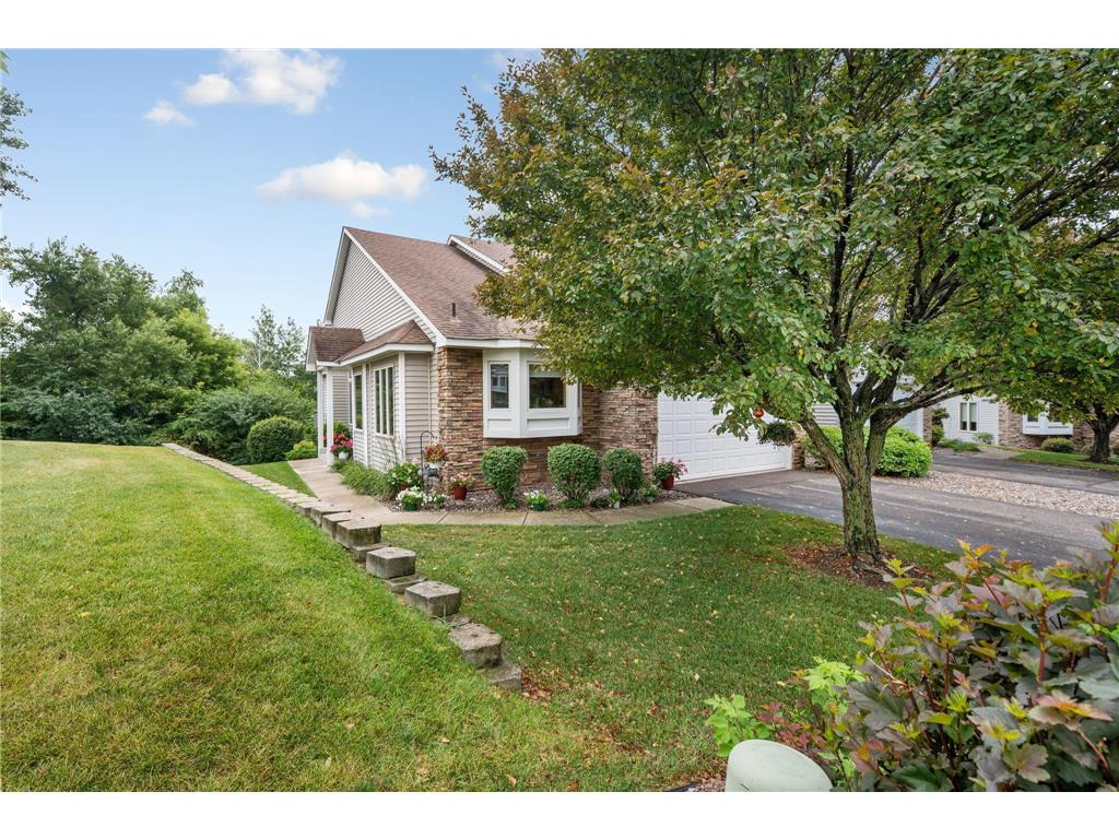 4824 Moon Lake Circle White Bear Twp MN 55127 6756913 image1