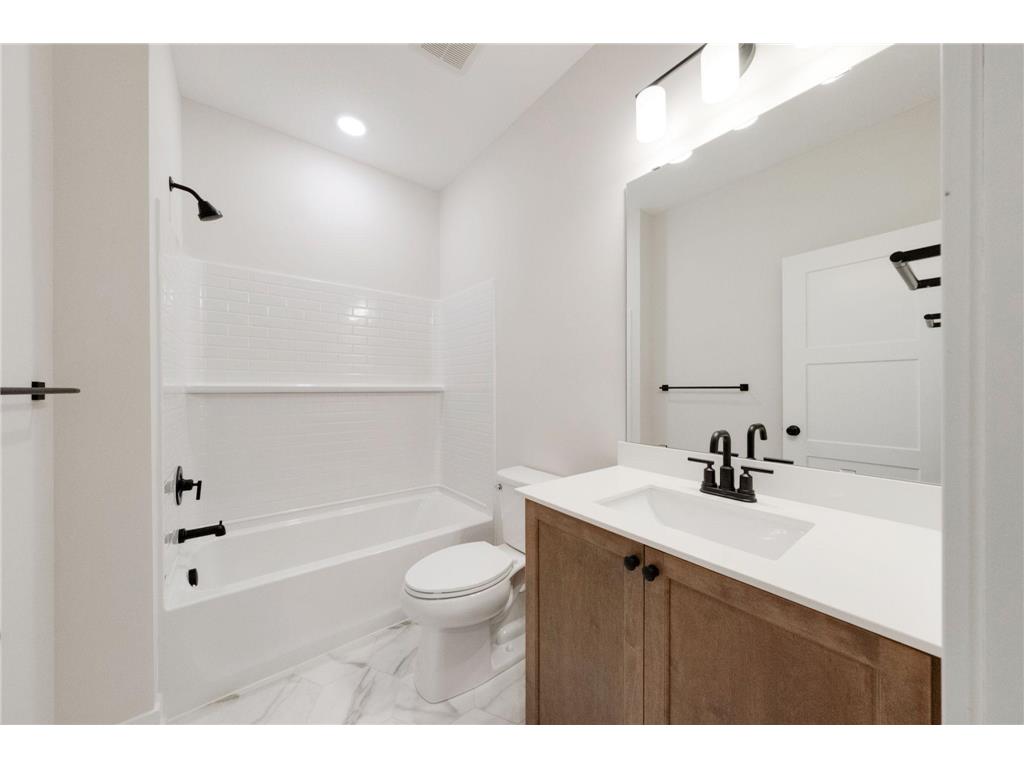 4825 128th Circle NE Blaine MN 55449 6814774 image20