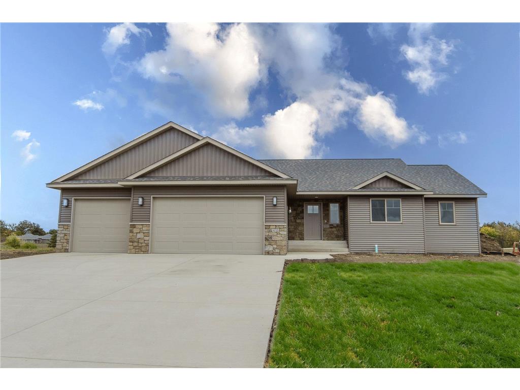 4825 Chainview Drive NW Alexandria MN 56308 7110656 image1