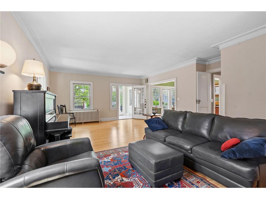 4825 Girard Avenue S Minneapolis MN 55419 7067872 image10