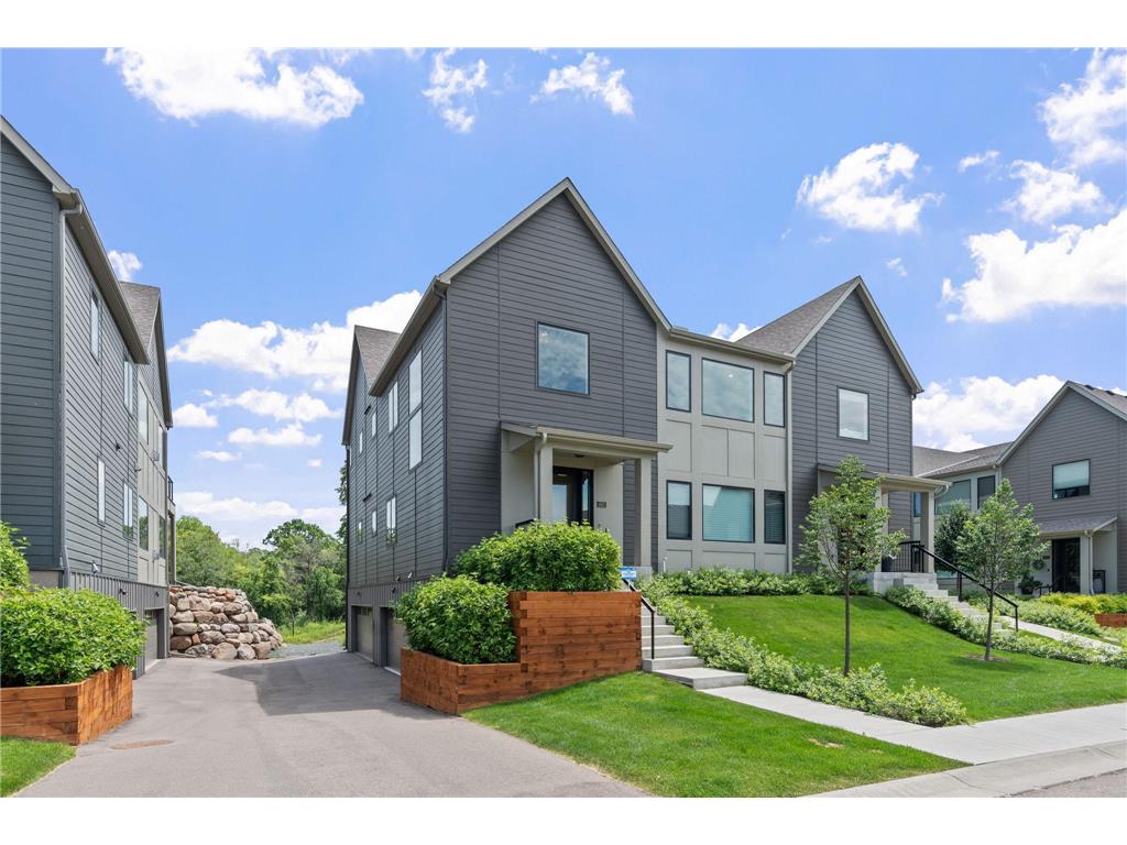 4825 Linden Cove Lane Savage MN 55378 - Hanrahan 6751654 image1