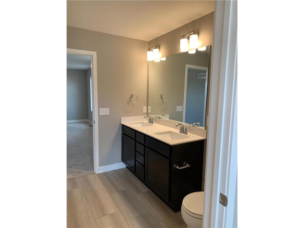 4825 Martingale Drive Woodbury MN 55129 7074566 image15