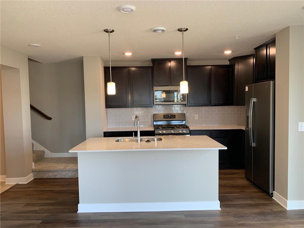 4825 Martingale Drive Woodbury MN 55129 7074566 image4