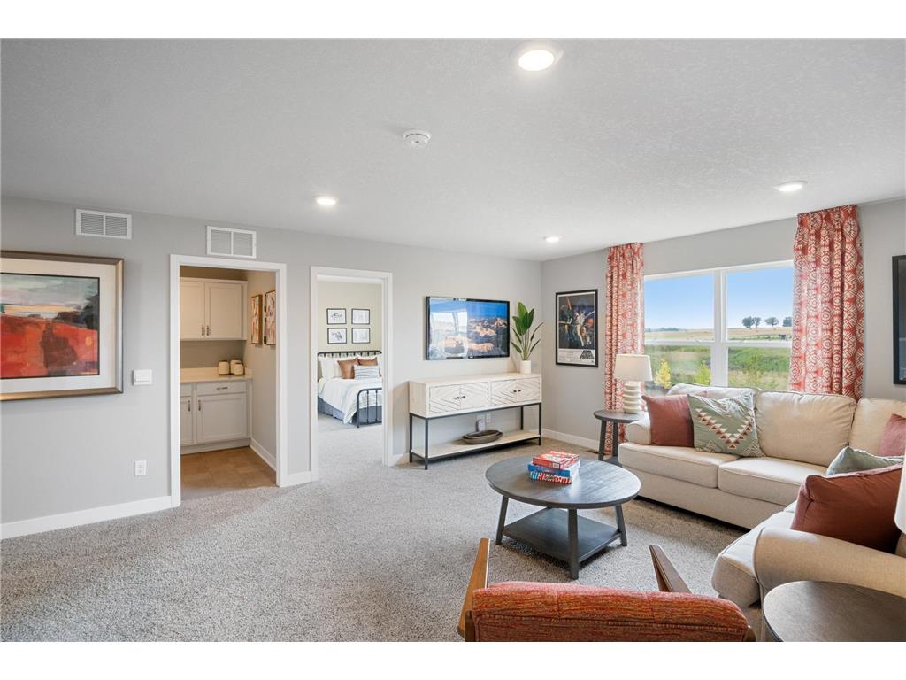 4827 Blake Way Woodbury MN 55129 7049980 image19