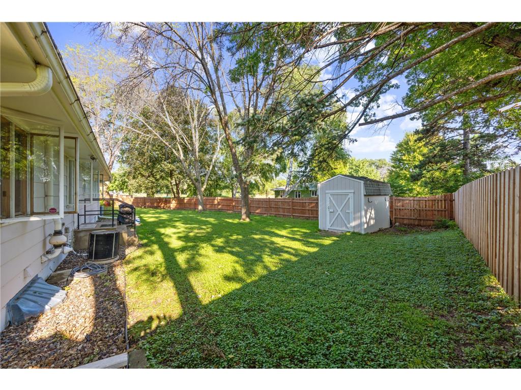 4828 Valley View Road Edina MN 55424 6791460 image25