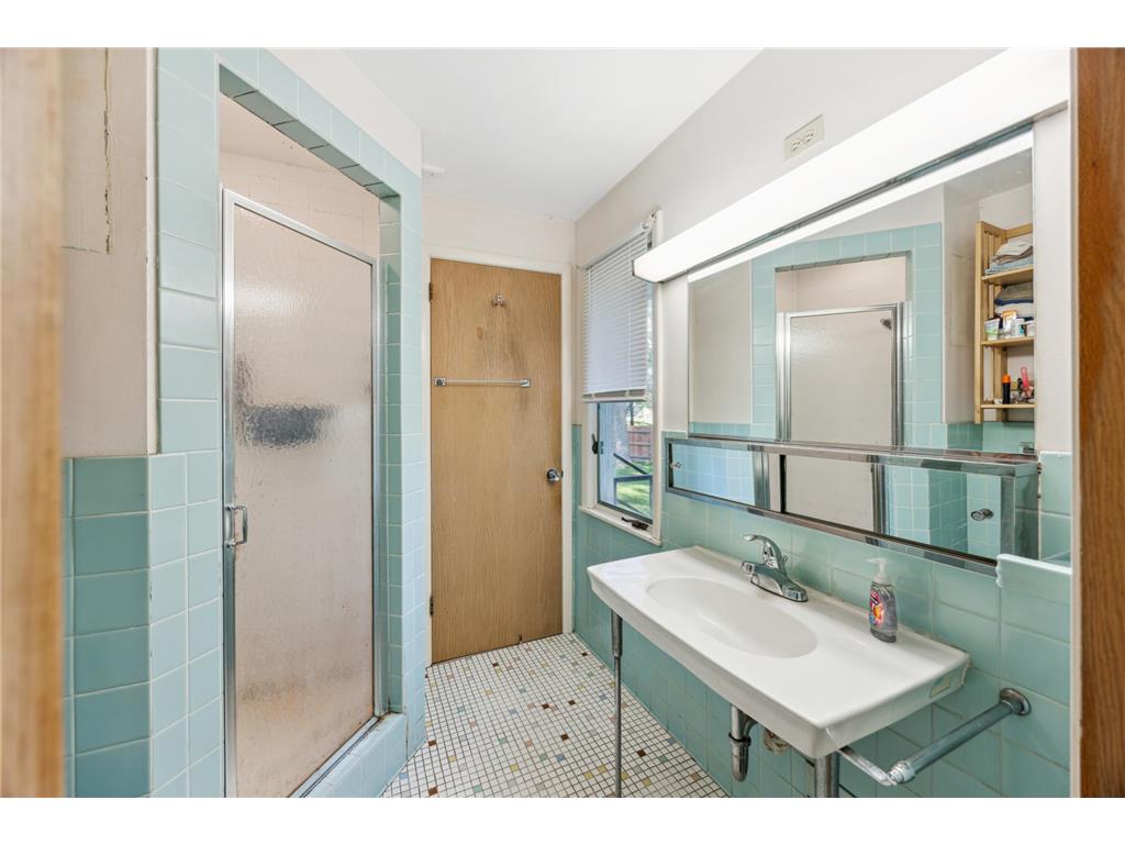 4828 Valley View Road Edina MN 55424 6791460 image9