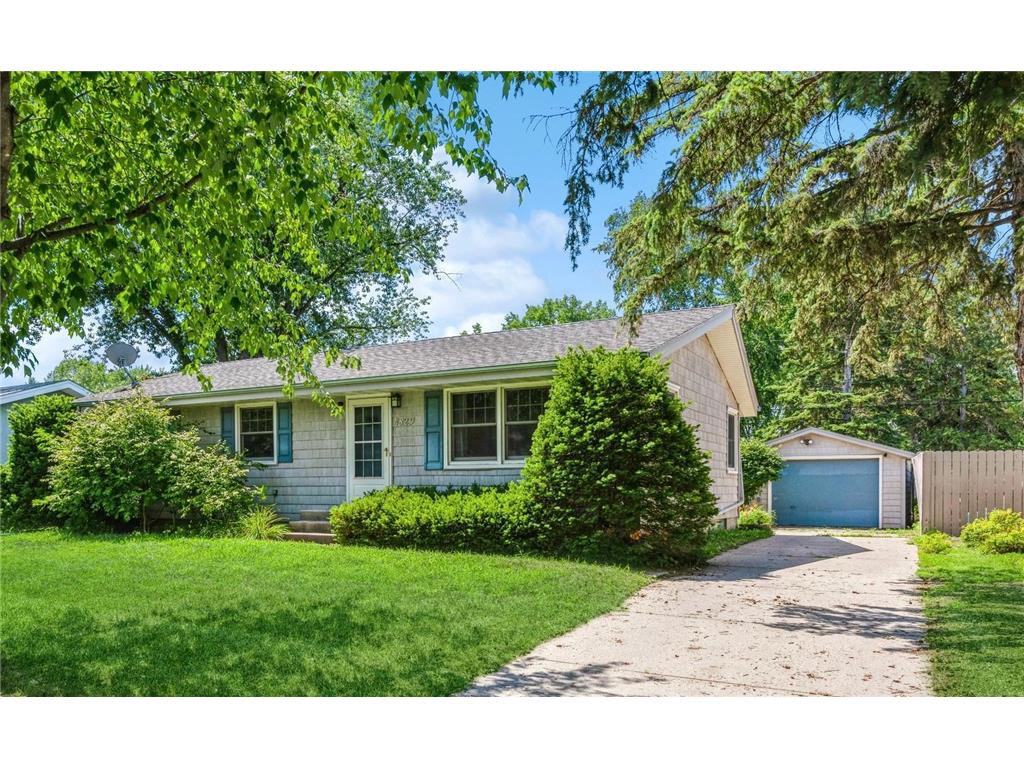 4829 Carolyn Lane White Bear Lake MN 55110 6417312 image1