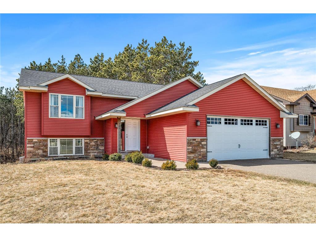 483 Marcella Lane Somerset Twp WI 54025 6685813 image1