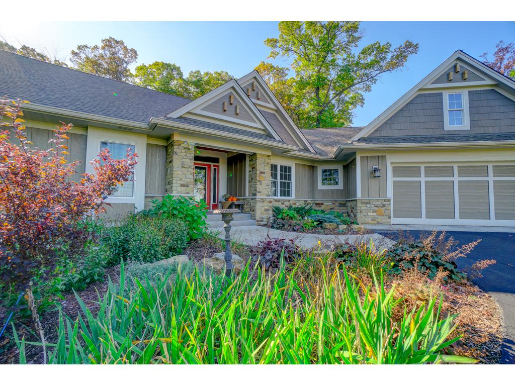 483 Meadow Ridge Lane, Hudson, WI 54016 MLS 4906673 Edina Realty