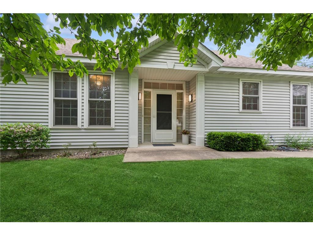 483 Meadowood Lane Burnsville MN 55337 6728357 image1