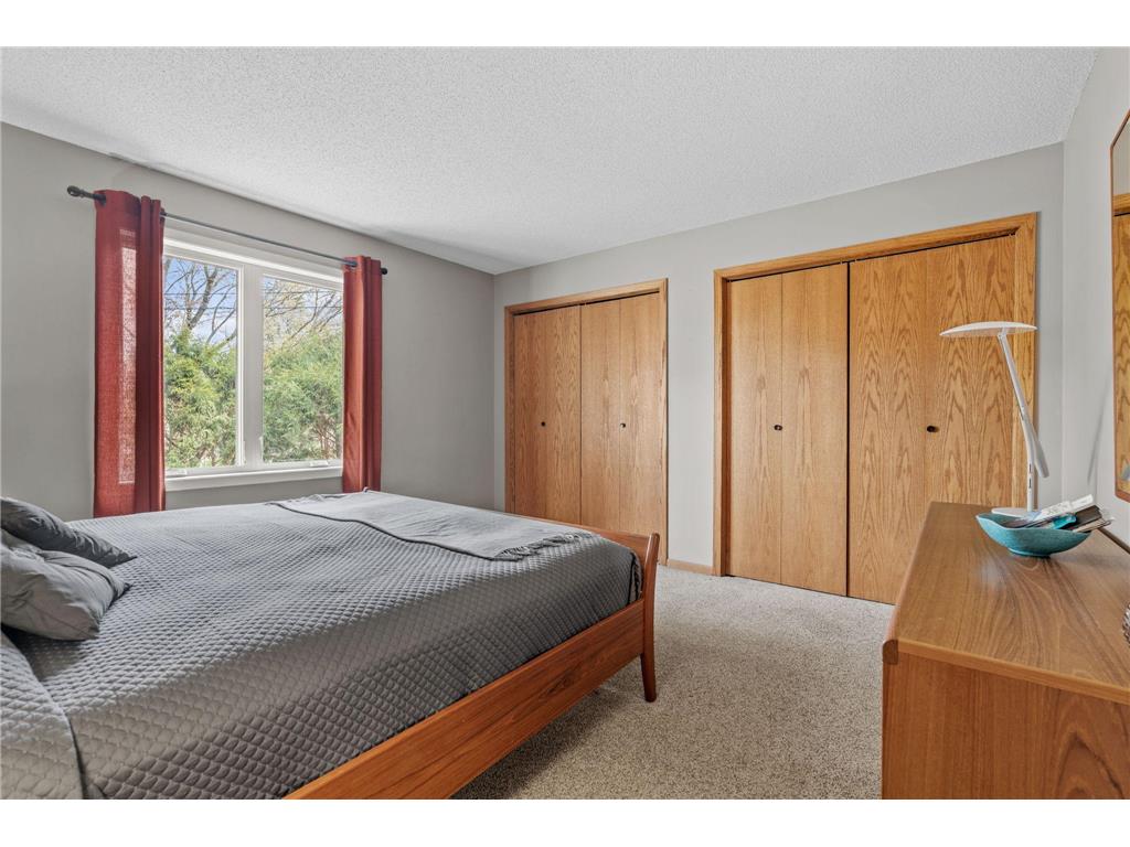 4830 Lakeview Drive Shoreview MN 55126 6820502 image16