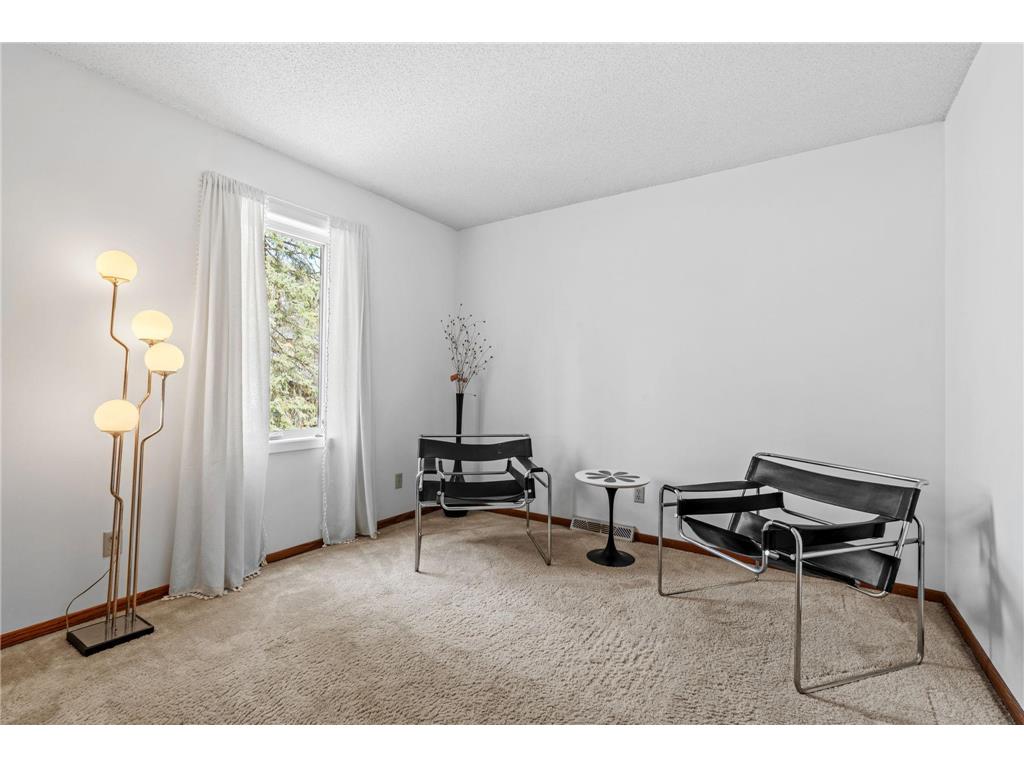 4830 Lakeview Drive Shoreview MN 55126 6820502 image19