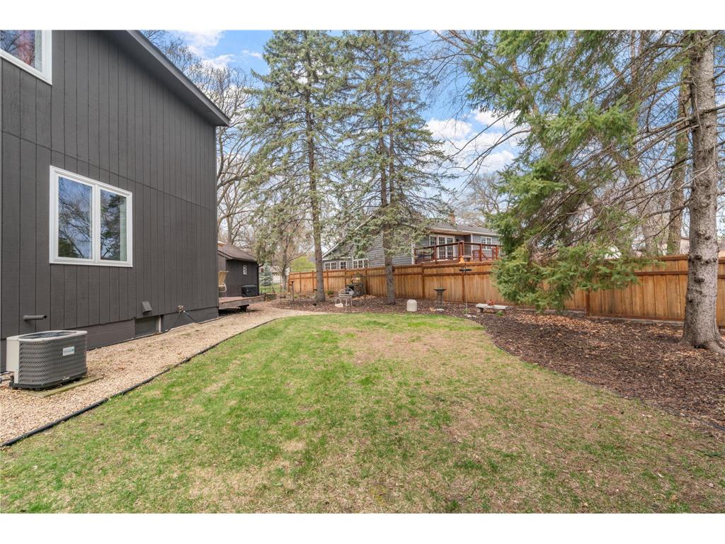 4830 Lakeview Drive Shoreview MN 55126 6820502 image27