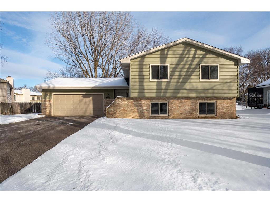 4830 Oakview Lane N Plymouth MN 55442 6672600 image1