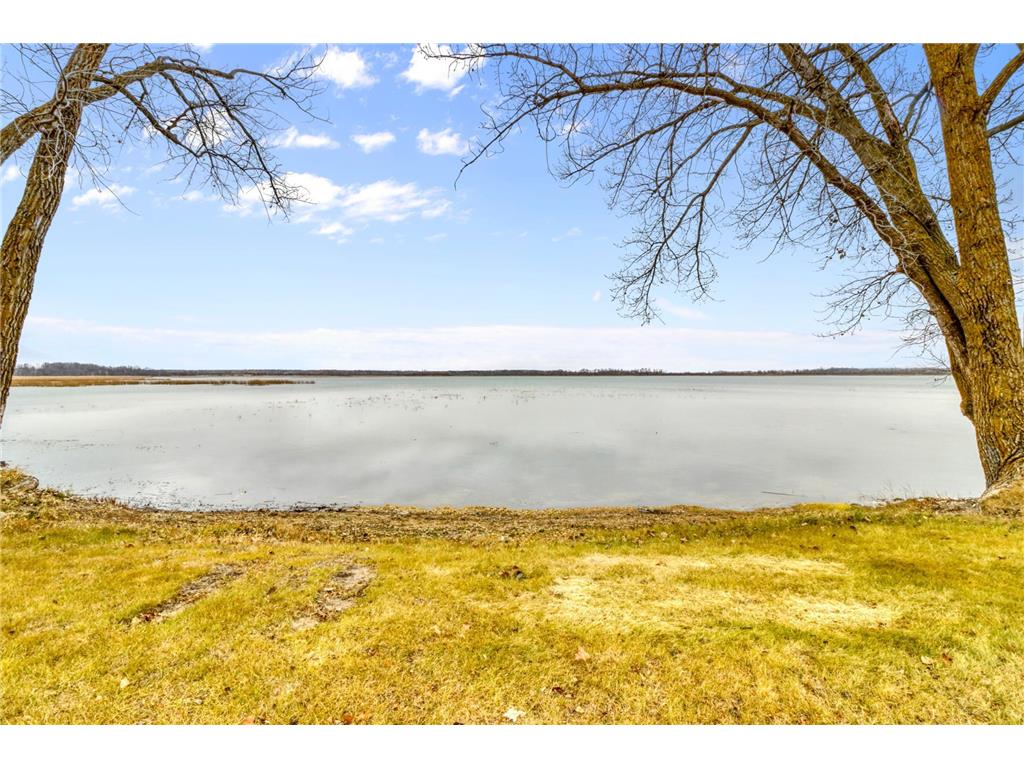 48300 366th Street New York Mills MN 56567 - Rush Lake 6820618 image2