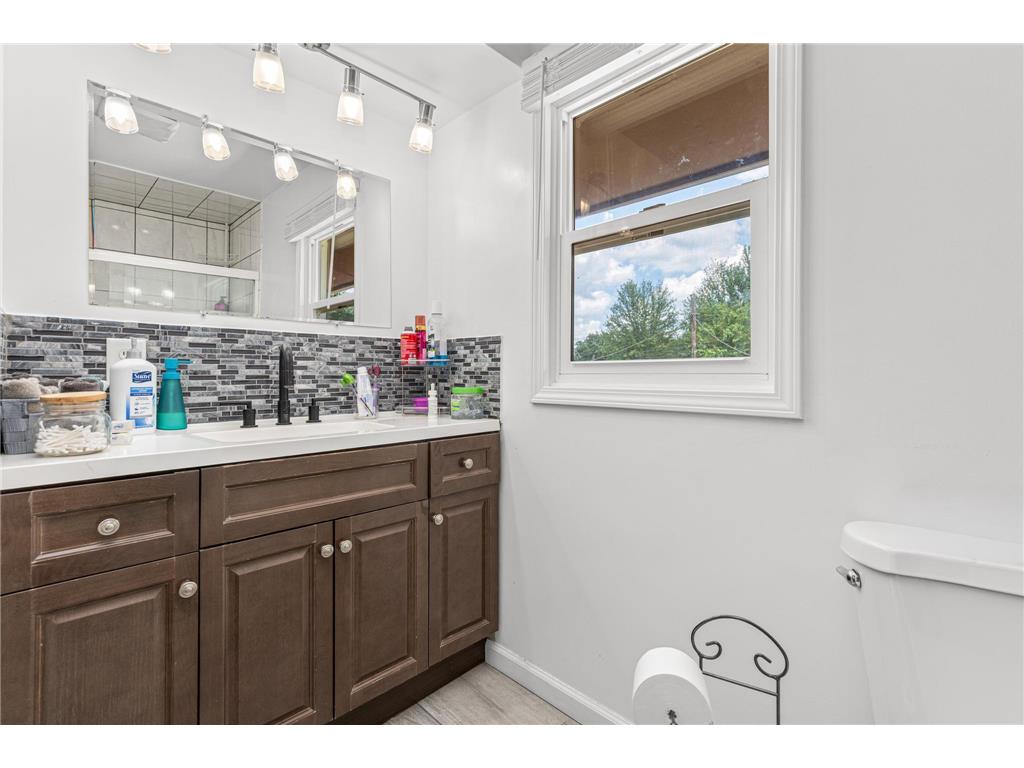 4831 Washington Street NE Columbia Heights MN 55421 7107273 image7