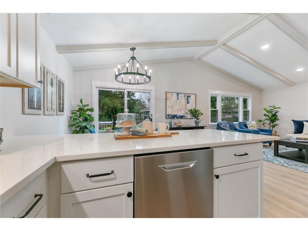 4835 Drake Street Maple Plain MN 55359 6773579 image10