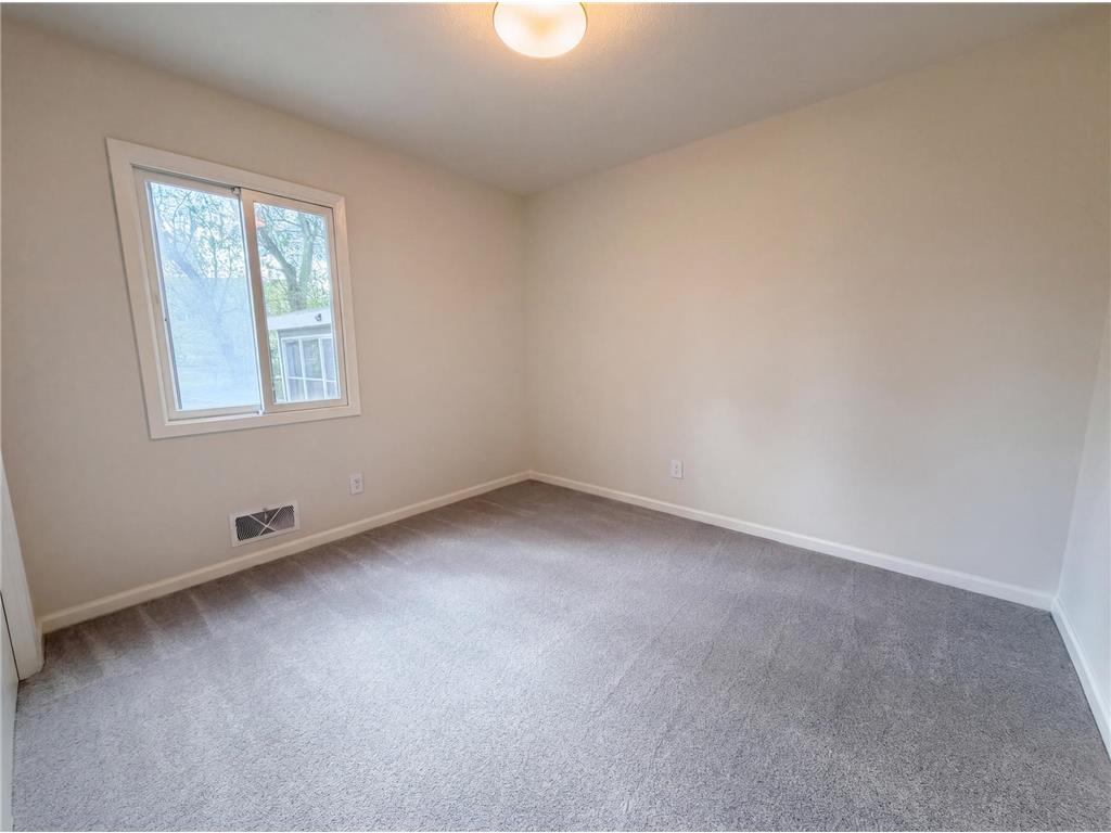 4835 Sandra Lane White Bear Lake MN 55110 7068384 image11