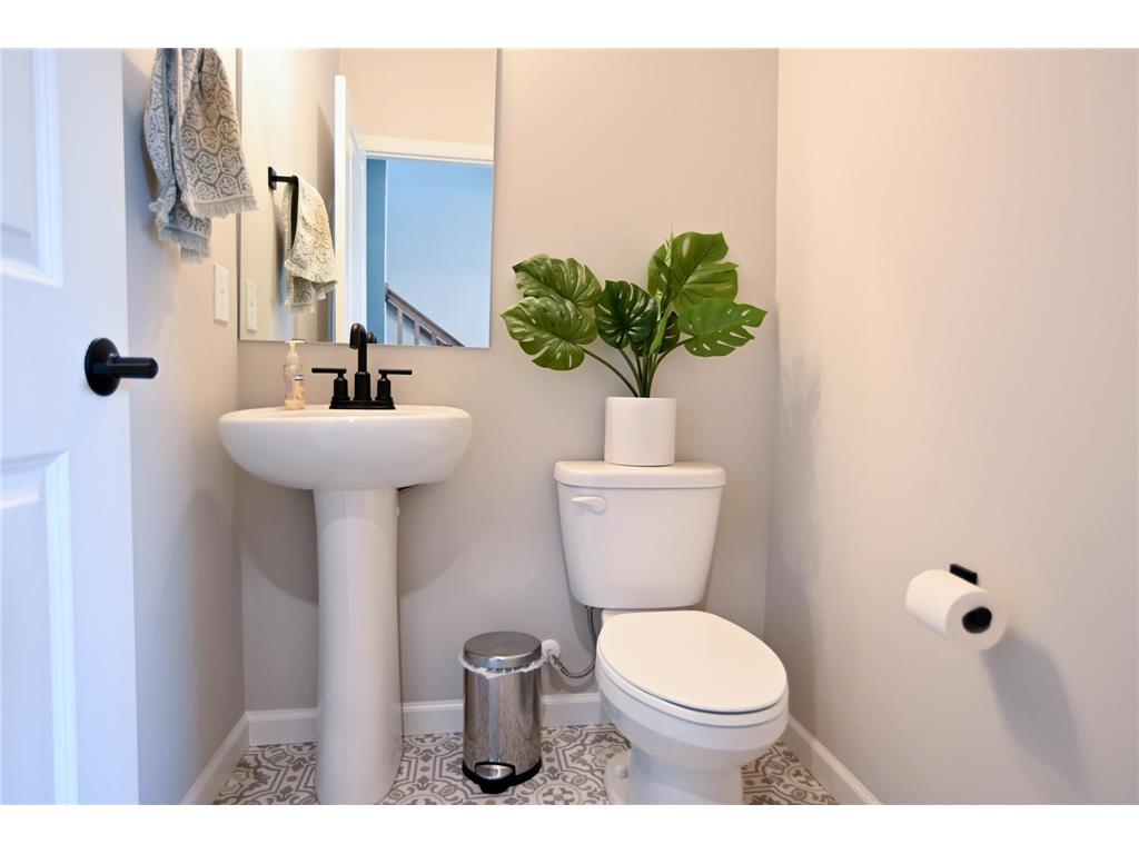 4837 Avery Court Eagan MN 55123 7026721 image8