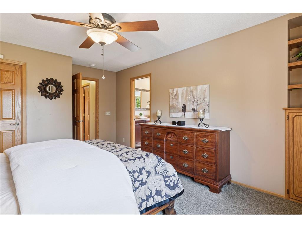 4838 Crown Lane Woodbury MN 55129 7044788 image30