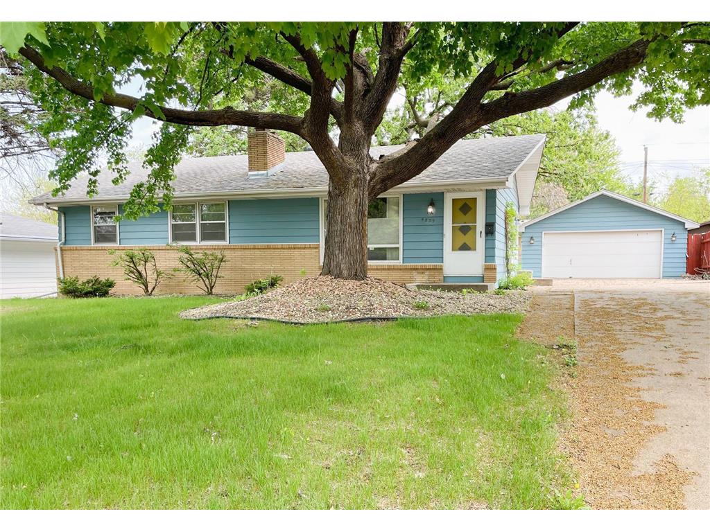 4839 Washington Street NE Columbia Heights MN 55421 6375022 image1