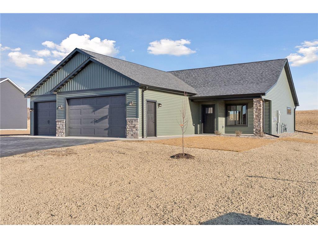 484 Coyote Way New Richmond WI 54017 6752256 image1