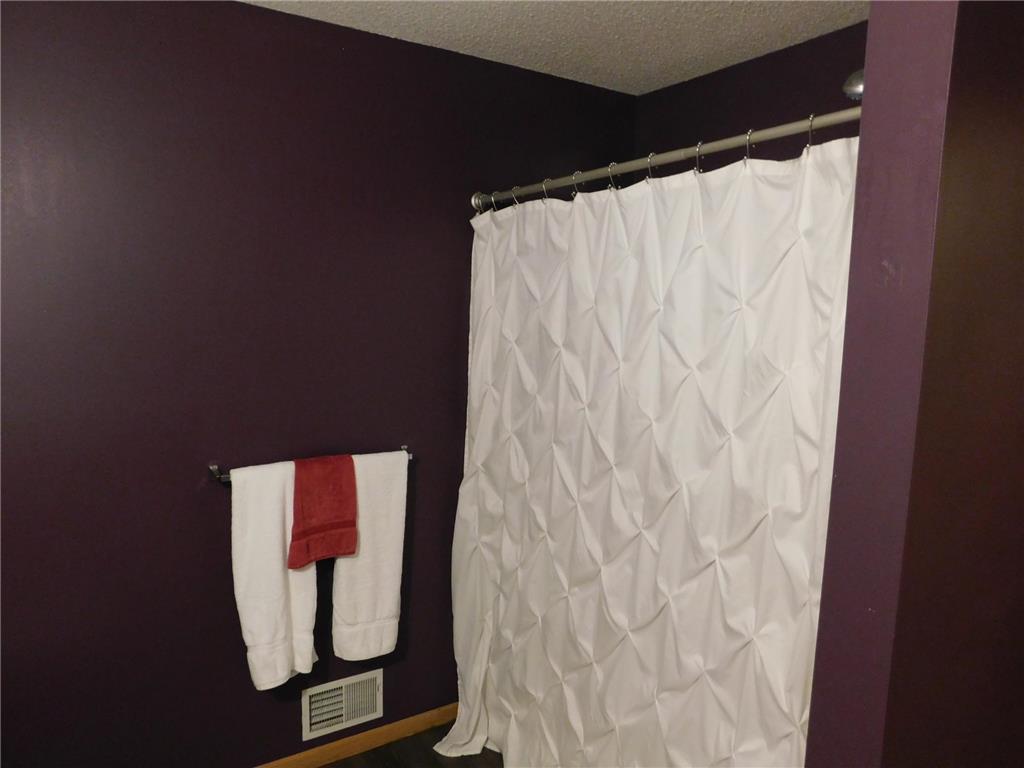 484 Hickory Lane N Oakdale MN 55128 6786505 image9