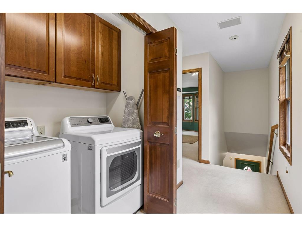 484 Laurel Avenue Saint Paul MN 55102 7087904 image29