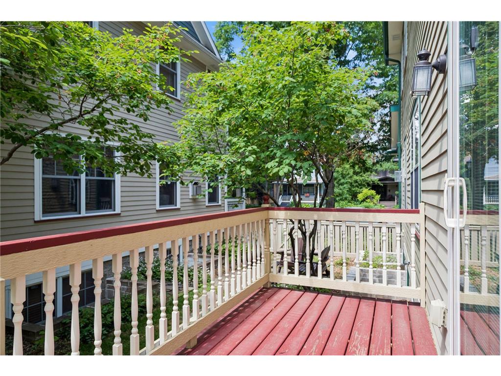 484 Laurel Avenue Saint Paul MN 55102 7087904 image39