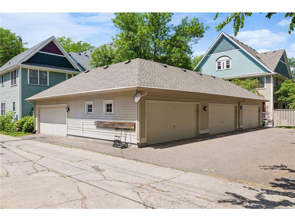 484 Laurel Avenue Saint Paul MN 55102 7087904 image44