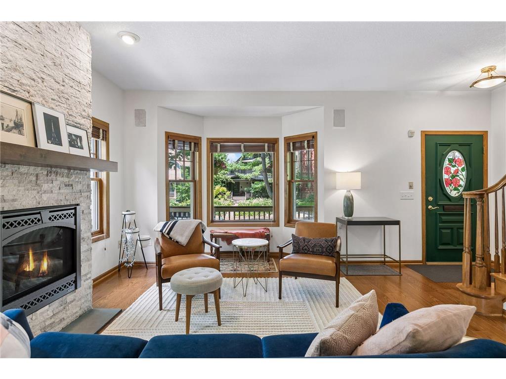 484 Laurel Avenue Saint Paul MN 55102 7087904 image8