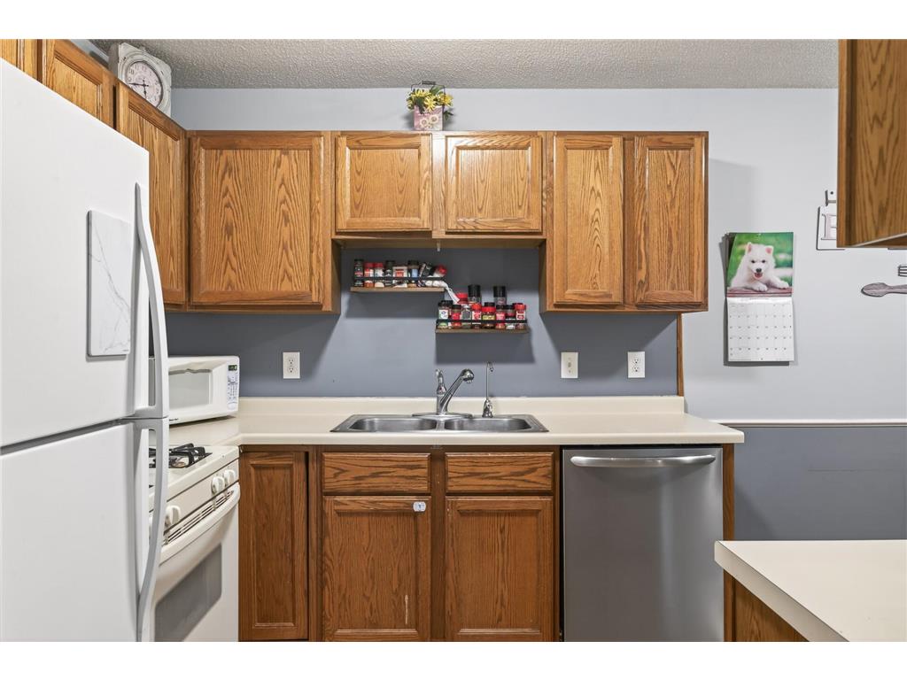 4841 Helena Road N Oakdale MN 55128 7076588 image10