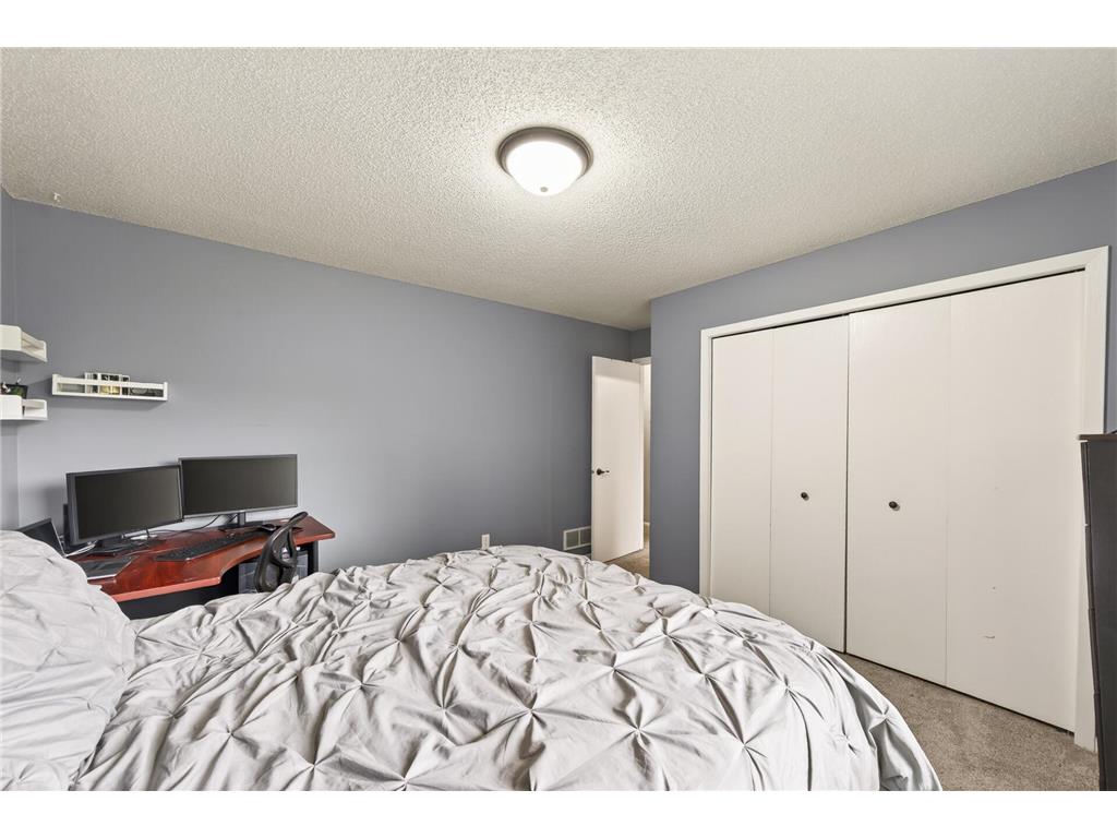 4841 Helena Road N Oakdale MN 55128 7076588 image14