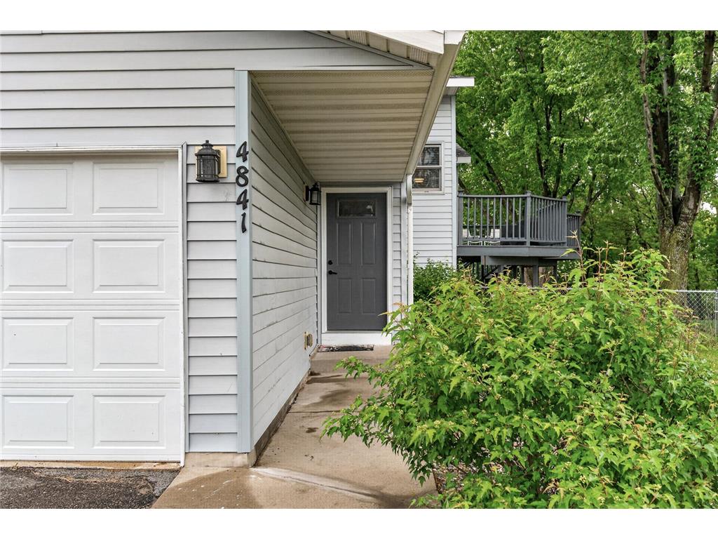 4841 Helena Road N Oakdale MN 55128 7076588 image3