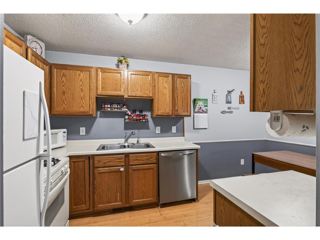 4841 Helena Road N Oakdale MN 55128 7076588 image9