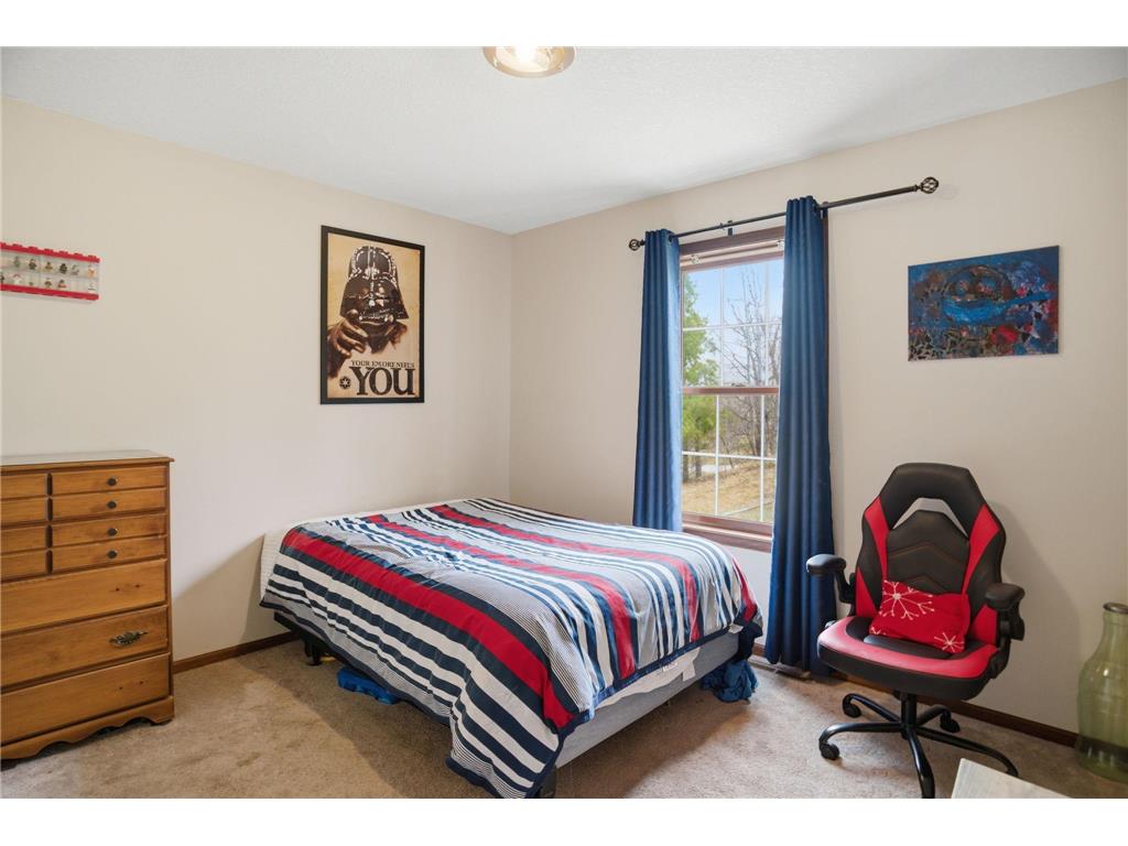 4843 Hamlet Avenue N Oakdale MN 55128 7042111 image21