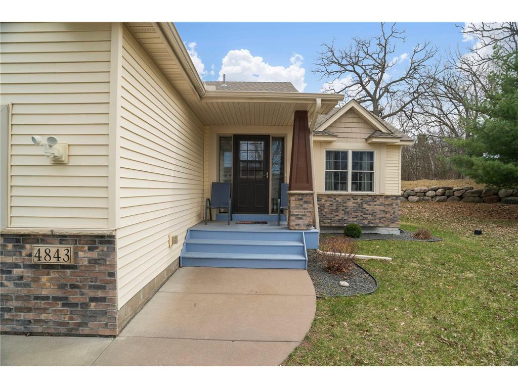 4843 Hamlet Avenue N Oakdale MN 55128 7042111 image5