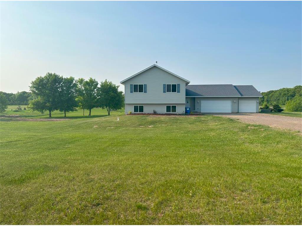 4845 377th Lane NW, Dalbo Twp, MN, 55017 MLS 6383558 Edina Realty