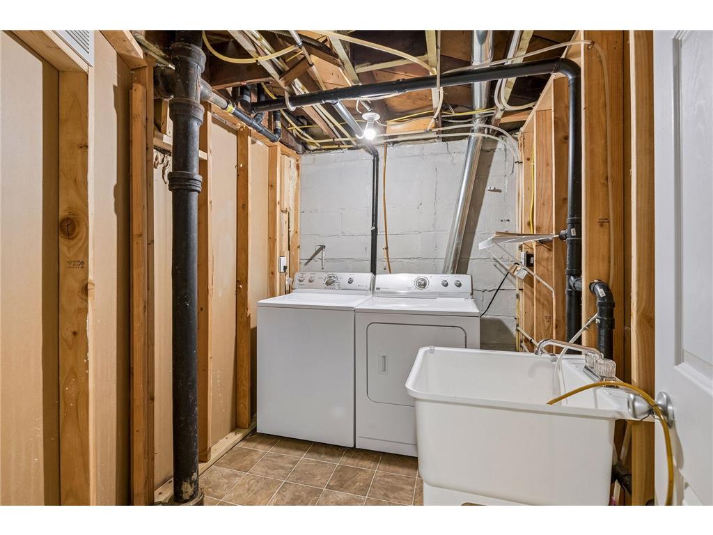 4845 37th Avenue S Minneapolis MN 55417 7070459 image24