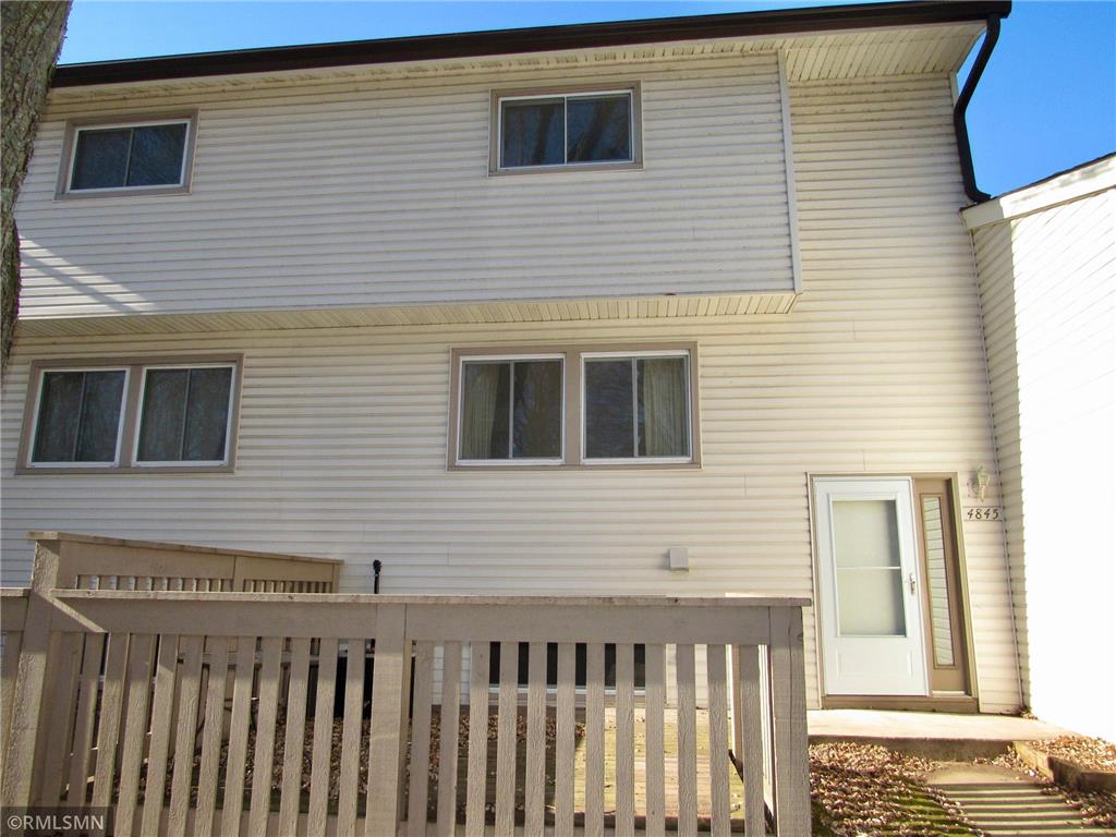 4845 Grenwich Way N Oakdale MN 55128 6482115 image1