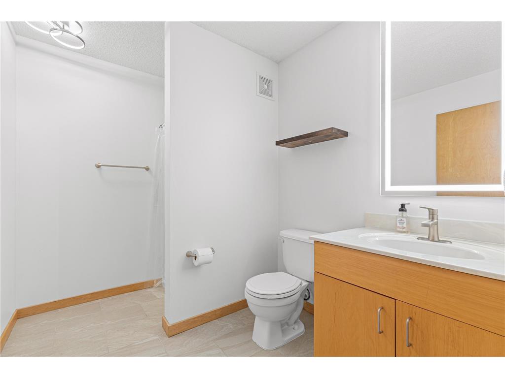 4845 W 123rd Street #203 Savage MN 55378 6788288 image15